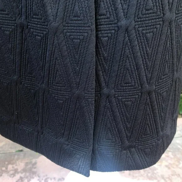 NWT Betsy Johnson Black Long Sleeve Aztec Sheath Dress 4 - Picture 6 of 11